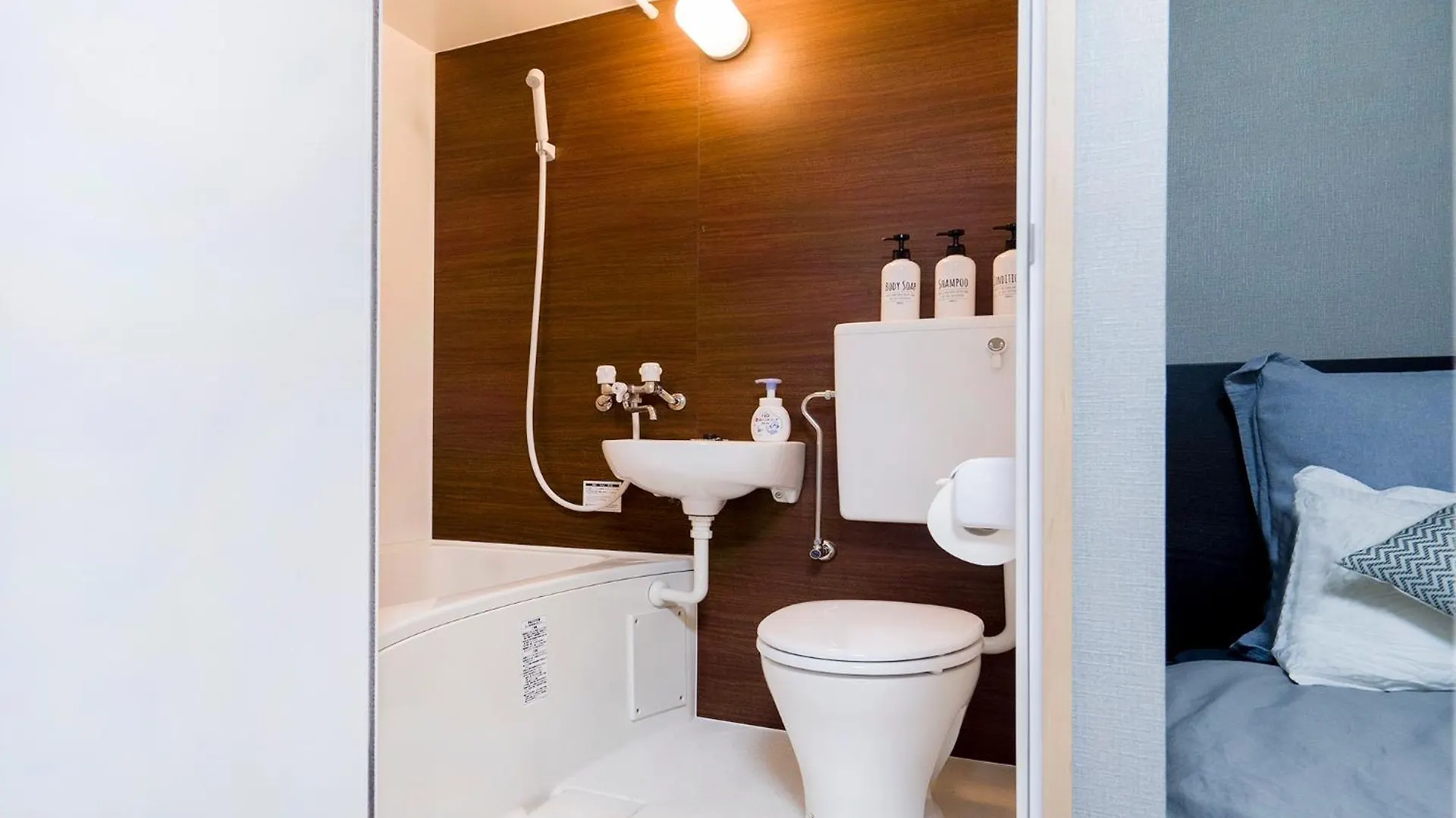Cg Charming Guesthouse In The Heart Of Okubo 丶steps To Metro And Convenient Travel! Sos4 Tokyo